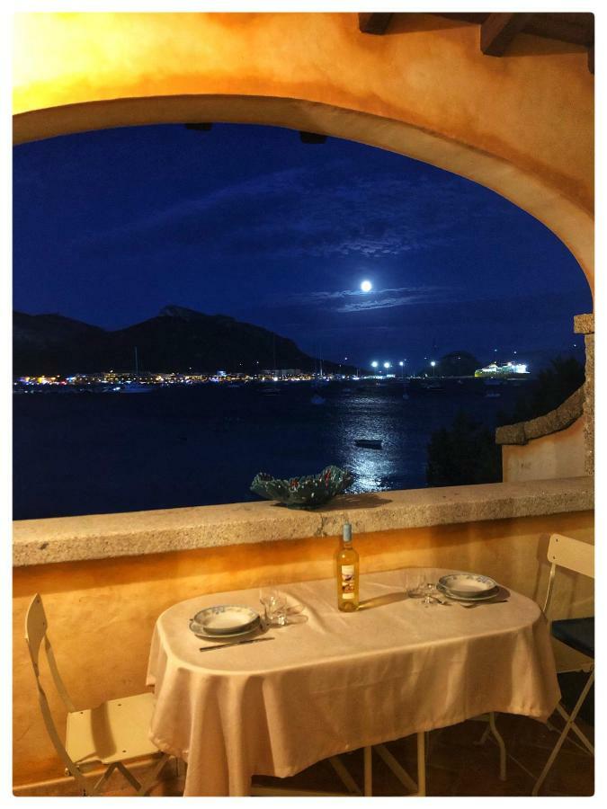 Incanto Apartment Golfo Aranci Extérieur photo